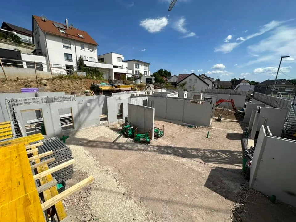 Rohbau in Neckartailfingen – Kellergeschoss nimmt Form an