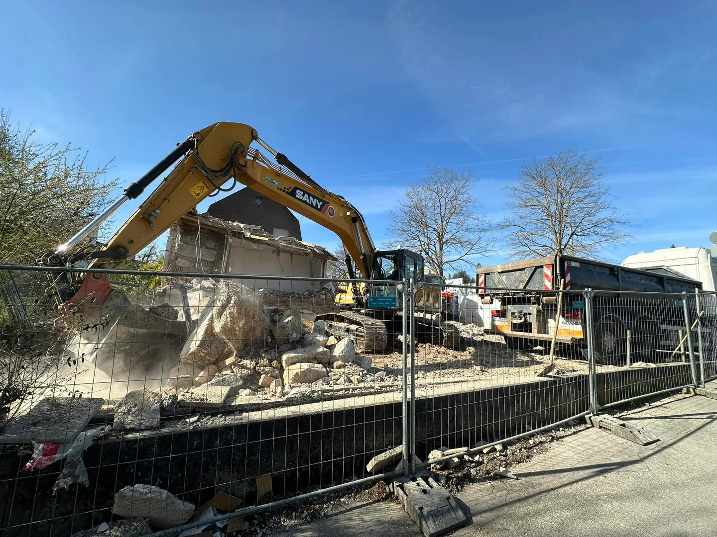 Baustart in Stuttgart-Vaihingen – MFH mit 4 Wohneinheiten
