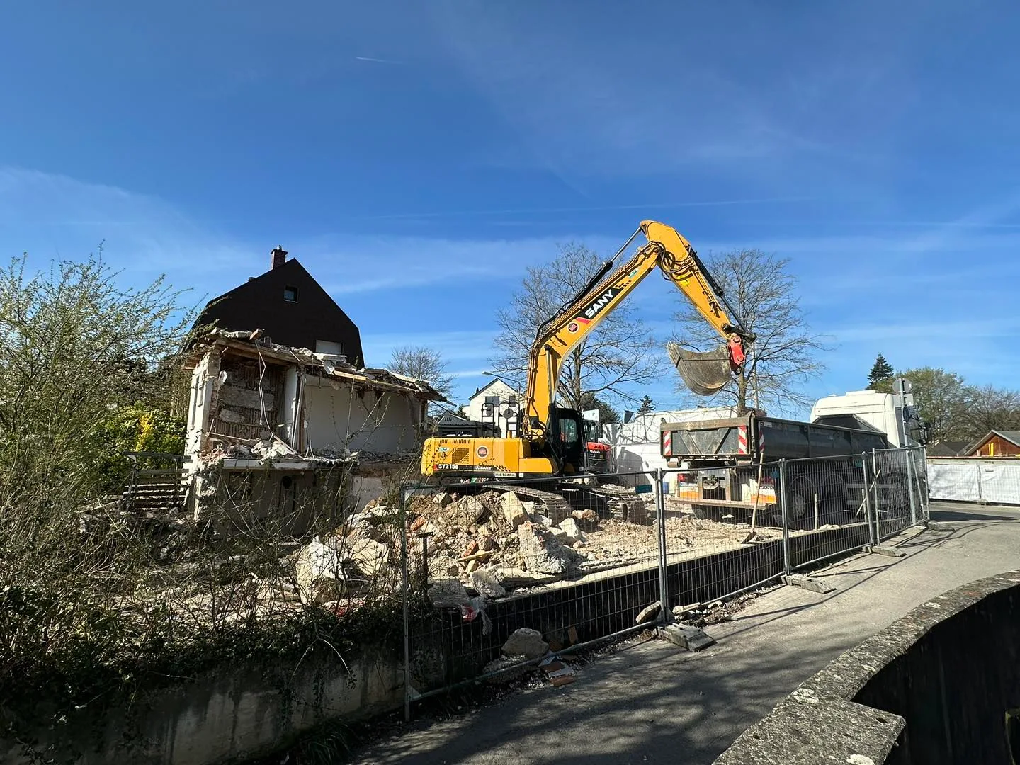 Baustart in Stuttgart-Vaihingen – MFH mit 4 Wohneinheiten